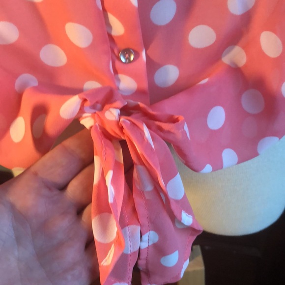 B Jewel spaghetti strap pink&white polka dot sheer top/medium faux button front - Picture 3 of 12